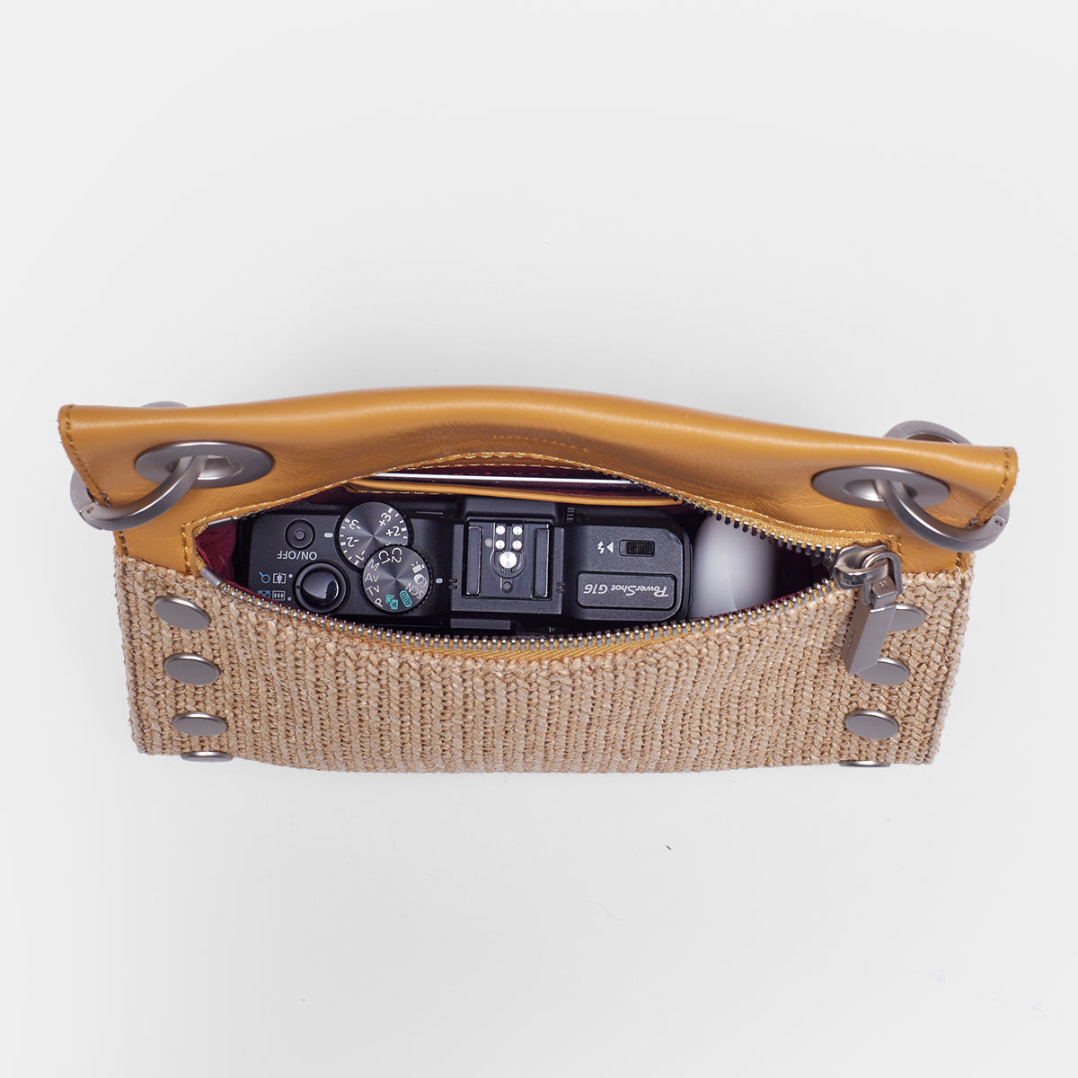 Tony-Sml-Chanterelle-Raffia-Inside-View